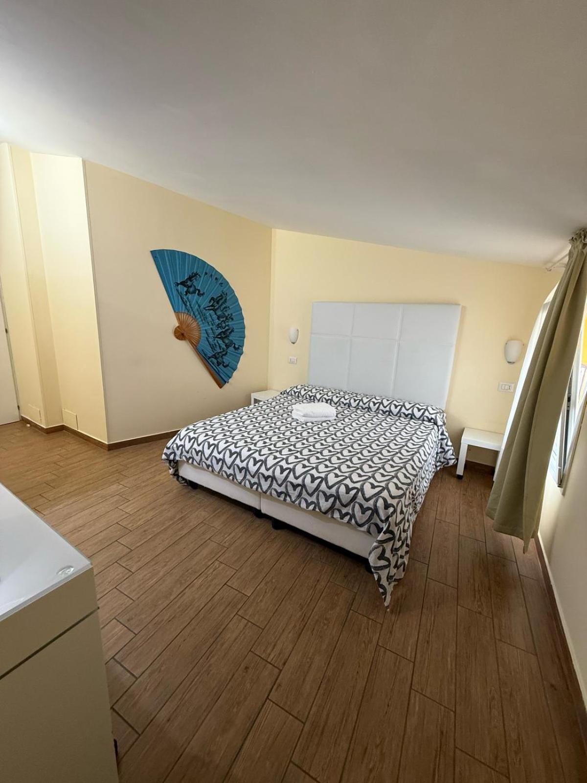 Via Mameli 5 Hotell Sanremo Eksteriør bilde
