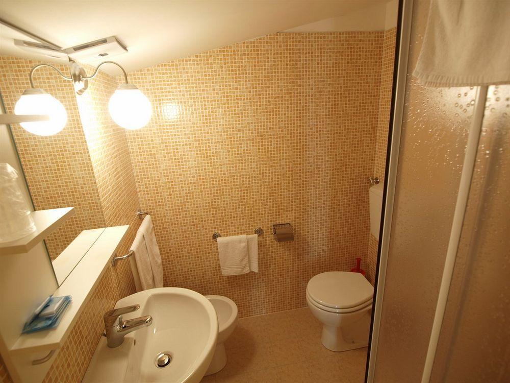 Via Mameli 5 Hotell Sanremo Eksteriør bilde