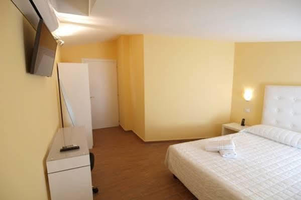 Via Mameli 5 Hotell Sanremo Eksteriør bilde